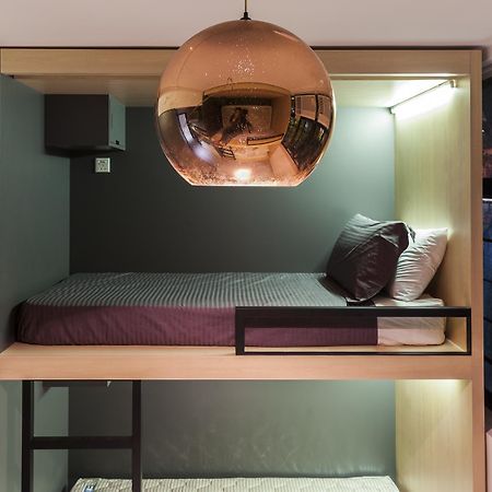The Mahjong Boutique Hostel Цзюлун Экстерьер фото